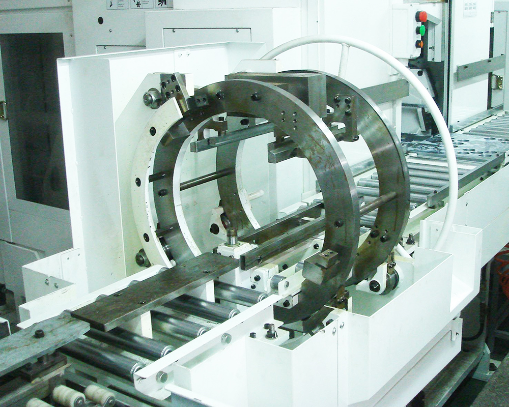 鼠籠式缸蓋翻轉(zhuǎn)機(jī)